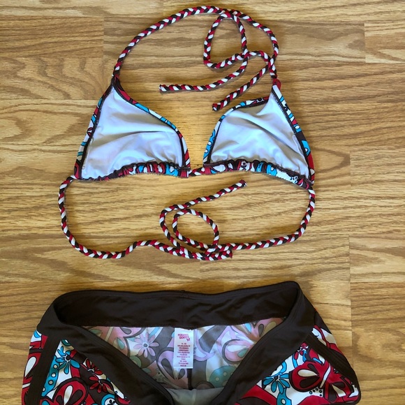 Two Piece Swimsuit ☀️ - Picture 5 of 5